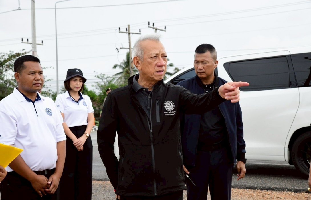 “พิพัฒน์” ตรวจจุดพักรถสายหลักภาคใต้ เดินหน้ายกระดับมาตรฐานทั่วประเทศ รับการเดินทางช่วงเทศกาล ลดอุบัติเหตุ สร้างความมั่นใจให้ประชาชน