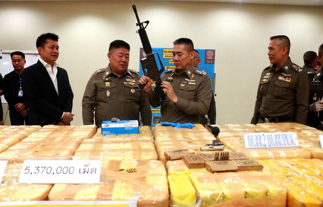 สืบ บก.สส.บช.น. กก.สส.2 กก.สส.8 โชว์ผลงานขยายผล 3 สัปดาห์ยึดยาบ้า 26 ล้านเม็ด ไอซ์ 130 กก.