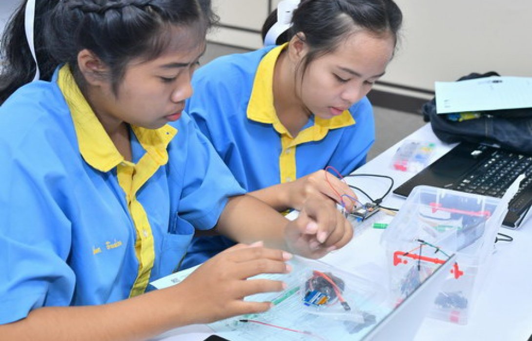 เจาะค่ายอินเทอร์ เน็ตออฟติงส์ จาก EEC INNOVATION YOUTH CAMPเรียนรู้ศาสตร์ไอที