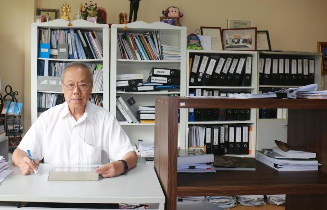 “หมอประกิต”จับมือหมอรามาฯเตือน ส.ส.ก้าวไกลอย่ามองข้ามภัยร้ายของบุหรี่ไฟฟ้า