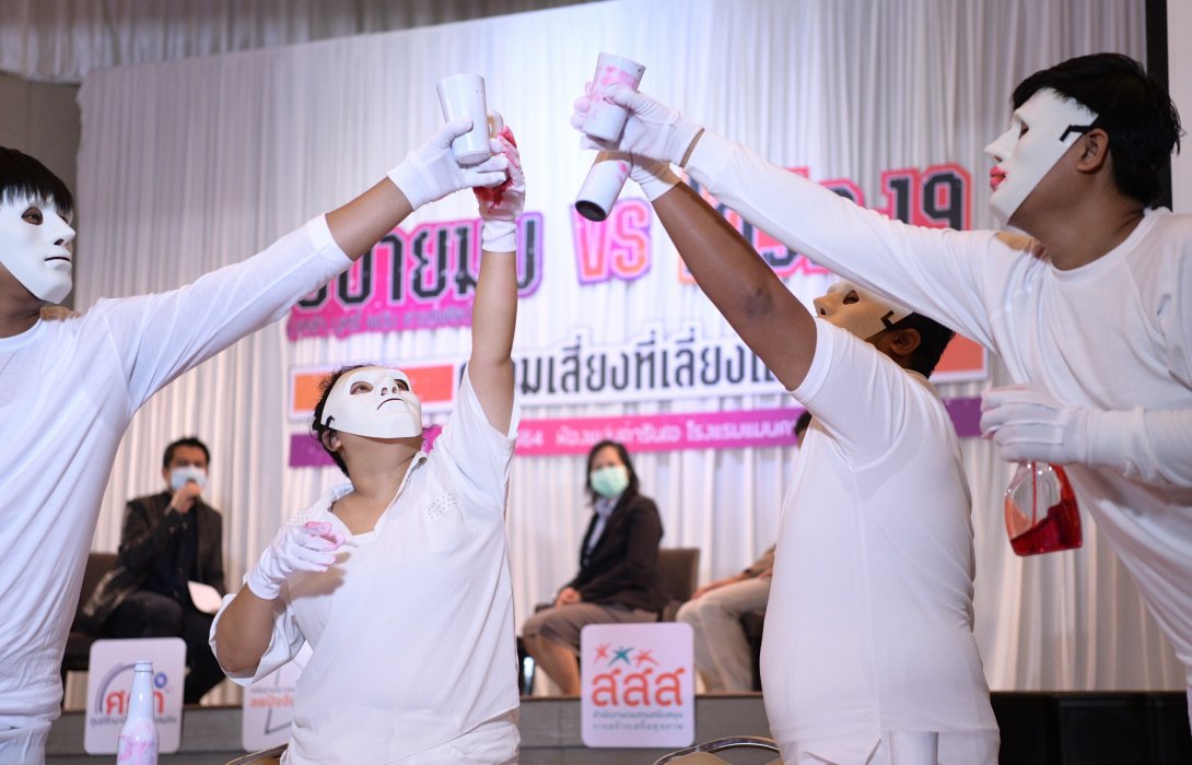 นักวิชาการสะกิดเตือนวงพนันต้นตอความเสี่ยงติดโควิค-19สูง