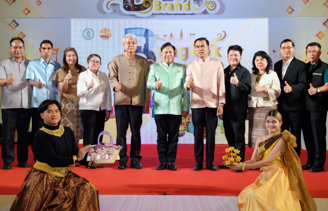 “กทม.” จัดงาน ‘Bangkok Brand 2023’ ยกระดับ 681 ผลิตภัณฑ์ จาก 50 เขตทั่วกรุงร่วมออกร้านในงาน ผลักดันสินค้า ของดี-สินค้าดัง-อาหารอร่อยมาตรฐานสากล ต่อยอดสู่แบรนด์ Made in Bangkok