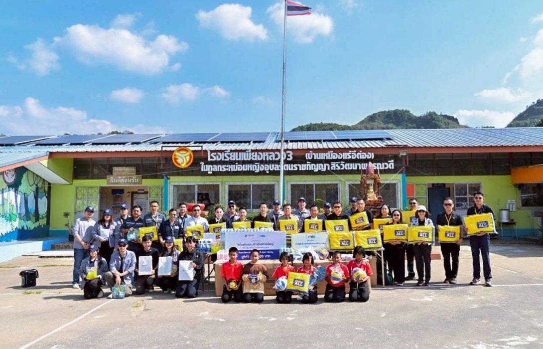Solar PPM ผนึก กฟผ. ขับเคลื่อนโครงการ “หนึ่งพลังงาน สร้างร้อยการเรียนรู้” ติดตั้งระบบโซลาร์เซลล์มาตรฐานสากล มอบแสงสว่างแห่งโอกาส ณ โรงเรียนเพียงหลวง 3 (บ้านเหมืองแร่อีต่อง)
