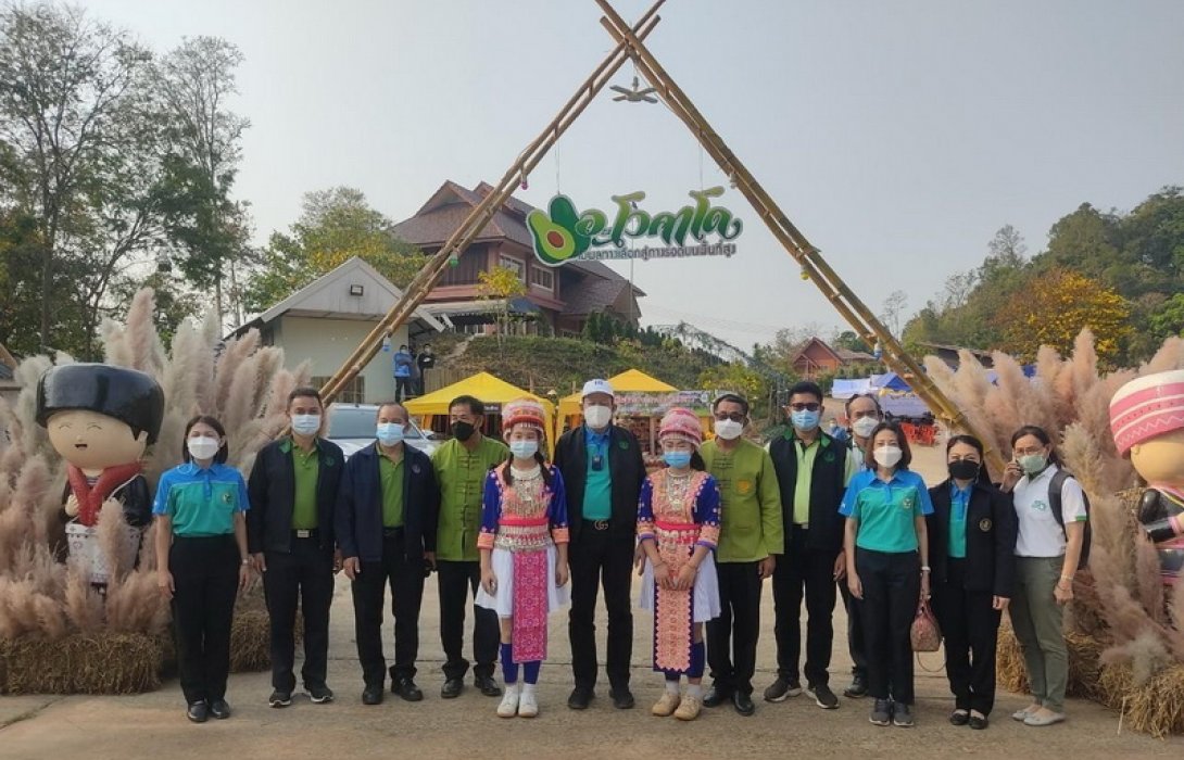 เกษตร จัดเวทีแลกเปลี่ยนเรียนรู้ “อะโวคาโด ไม้ผลทางเลือก สู่ทางรอด บนพื้นที่สูง” หวังผลักดันอะโวคาโดเป็นพืชเศรษฐกิจหลักบนพื้นที่สูง