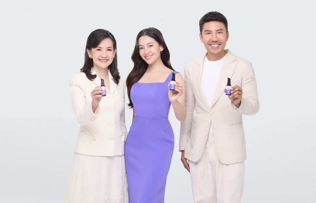 “กิฟฟารีน” เขย่าตลาดสกินแคร์โค้งสุดท้ายของปี 68 ส่งน้องใหม่ “กิฟฟารีน พรีเมียม เอชพีอาร์ เรตินอยด์ สกิน บูสเตอร์” เจาะกลุ่มลูกค้าทุก Generation