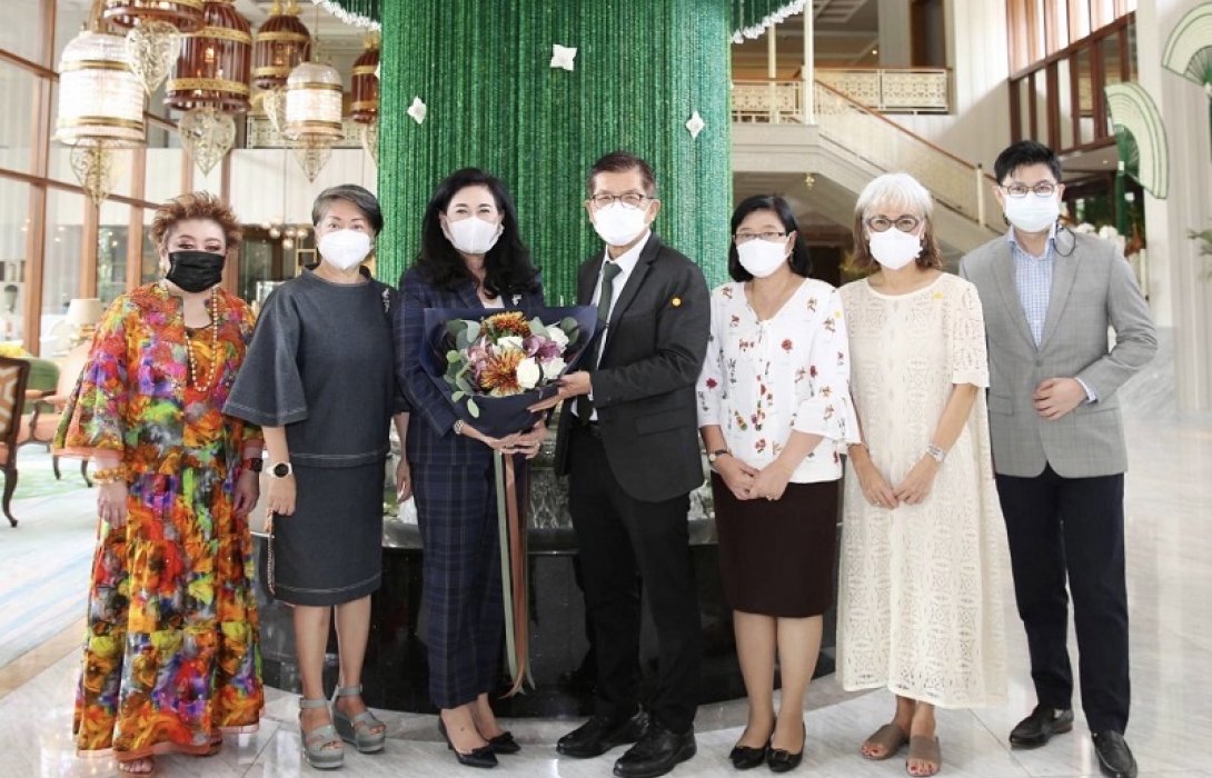 แสดงยินดีกับอธิบดีผู้พิพากษาศาลเยาวชนฯ