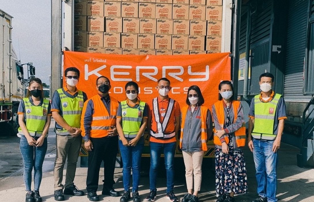 เคอรี่ โลจิสติคส์มอบอาหารมูลนิธิเอสโอเอส