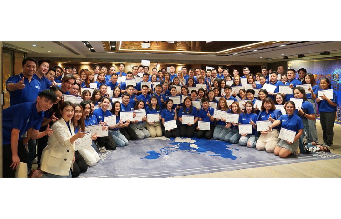 กรุงไทย-แอกซ่า ประกันชีวิต พาสุดยอดตัวแทน AXA Prime บินลัดฟ้า ร่วมงานสัมมนา  “AXA Prime Hong Kong 2023”