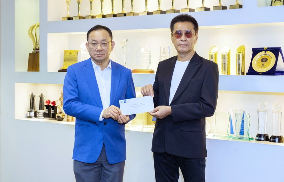 ไทยประกันชีวิตมอบเงินสนับสนุนเว็บไซต์ทางการแพทย์