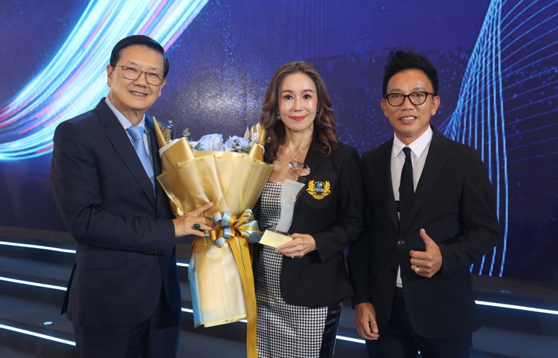 ตัวแทนโตเกียวมารีน รับรางวัลตัวแทนคุณภาพดีเด่น 2566