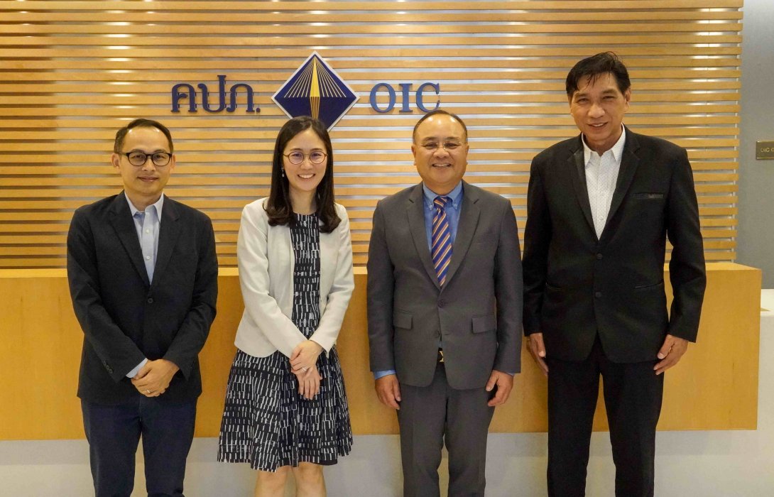 บริษัท แอลเอ็มจี ประกันภัย จำกัด (มหาชน) ร่วมสวัสดีปีใหม่เลขาธิการ คปภ.