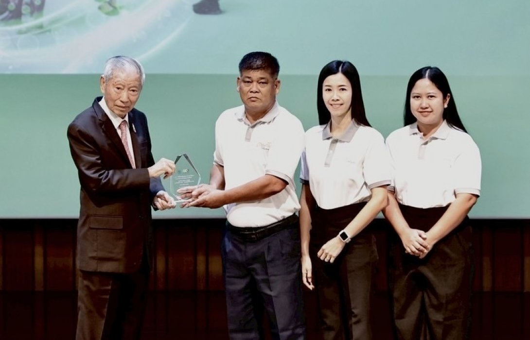 พนักงานซีพีแรม ได้รับการเชิดชูเกียรติพนักงานต้นแบบผู้ทำความดี เครือเจริญโภคภัณฑ์ ในงาน “ซีพีร้อยเรียงความดี 24 ชั่วโมง”