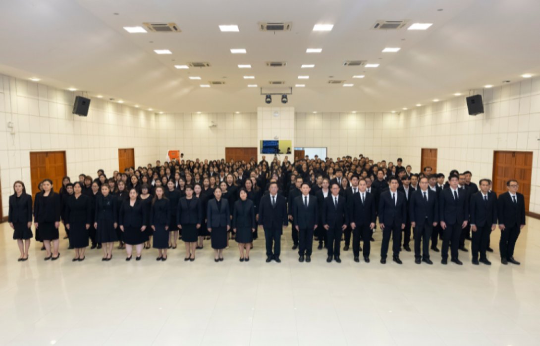 ซีพีแรมทุกแห่งทั่วประเทศ ถวายความอาลัย และน้อมรำลึกในพระมหากรุณาธิคุณ สมเด็จพระนางเจ้าสิริกิติ์ พระบรมราชินีนาถ พระบรมราชชนนีพันปีหลวง