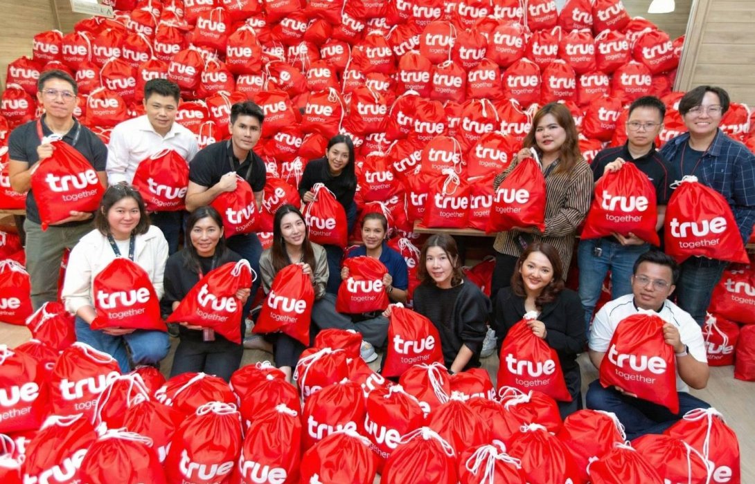 ทรู เชื่อมสัญญาณความห่วงใย เร่งแพ็ก ‘ถุงกำลังใจ’ นับ 1,000 ชุด  พร้อมกระจายส่งช่วยเหลือประชาชนในศูนย์อพยพพื้นที่เสี่ยงชายแดนไทย–กัมพูชา