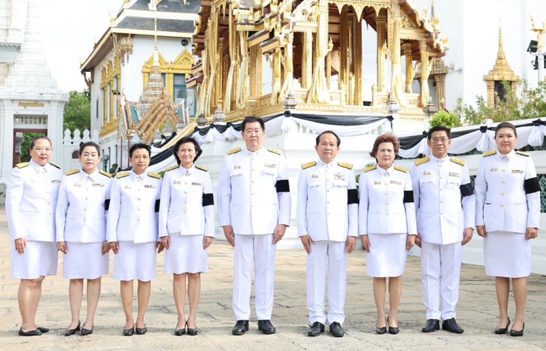ออมสิน ร่วมผลัดเวรเฝ้าฯ ในพระพิธีธรรมสวดพระอภิธรรมพระศพ สมเด็จพระเจ้าลูกเธอ เจ้าฟ้าพัชรกิติยาภา นเรนทิราเทพยวดี กรมหลวงราชสาริณีสิริพัชร มหาวัชรราชธิดา