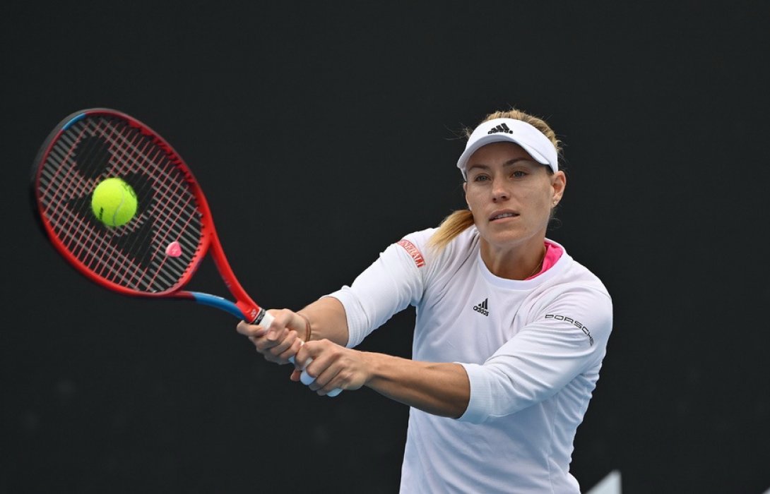 Brand Ambassador ของปอร์เช่ ตั้งเป้าลงสนามพร้อมรบในศึก Porsche Tennis Grand Prix 