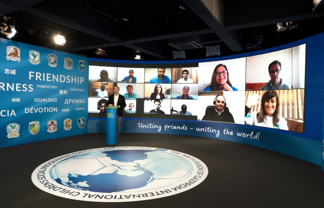 โครงการ Football for Friendship สร้างสถิติกินเนส ผู้เข้าสนามกีฬาเสมือนจริงมากที่สุด