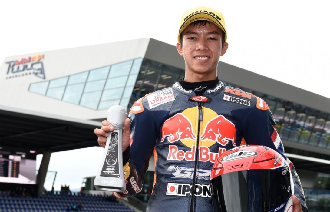 “ก๊องส์-ธัชกร”ดาวรุ่งไทยฟอร์มระดับโลก ผงาดโพเดี้ยม โมโตจีพี รุกกีส์ คัพ ที่ออสเตรีย