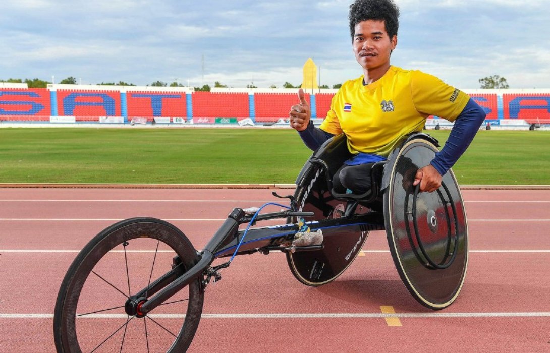 “พงศกร-สุบิน” ถือธงไตรรงค์ นำทัพพาราไทยเปิด “พาราลิมปิก โตเกียว 2020”