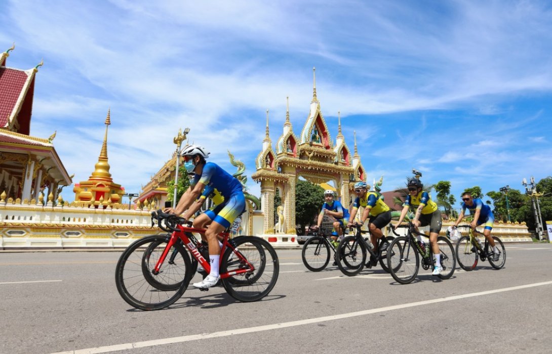 “นครพนม”สุดปลื้มนักปั่นคับคั่งร่วมย้อนรอย“แซท ไบค์ ทัวร์ เดอ นครพนม 2021”