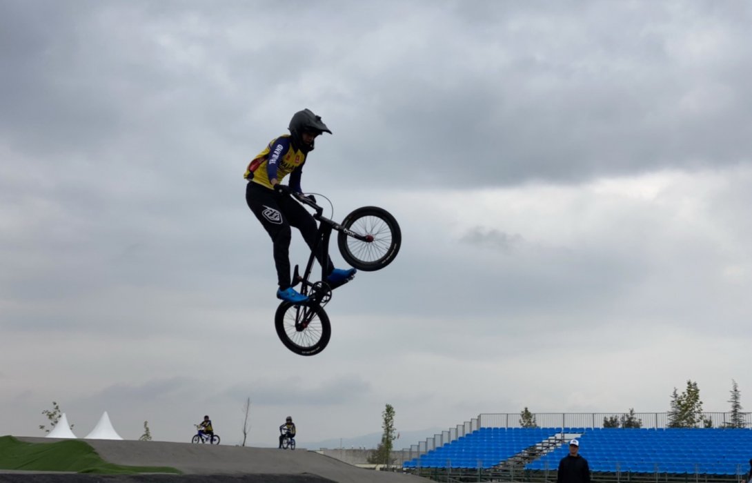 ทัพนักปั่นเสือภูเขา-บีเอ็มเอ็กซ์ พร้อมลุยศึกนานาชาติ และเวิลด์คัพ ซูเปอร์ครอส4 สนามรวดที่ตุรกี 