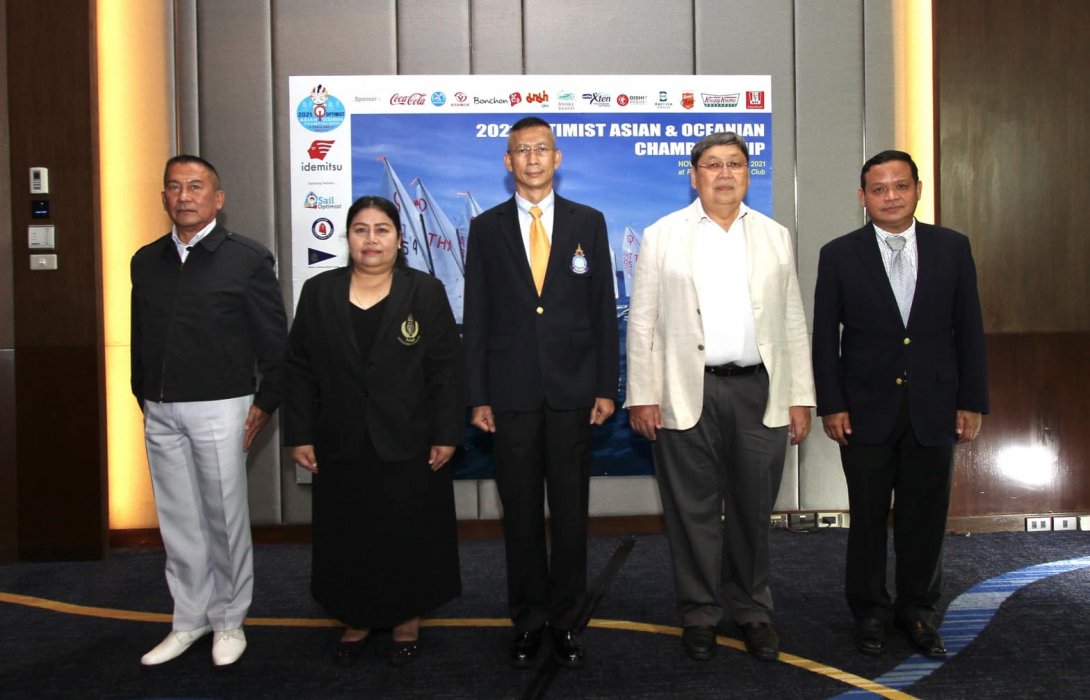 8 ชาติท้าลมหนาวแล่นใบเยาวชน “ออพติมิสต์”