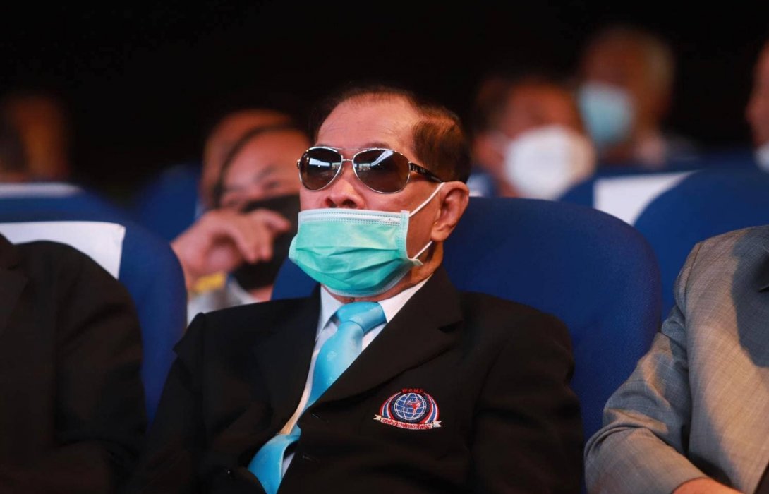 ชาติซ้าย เจริญวัชรวิทย์ ยืนหนึ่งไร้คู่แข่งนั่งนายกมวยอาชีพต่อสมัย16