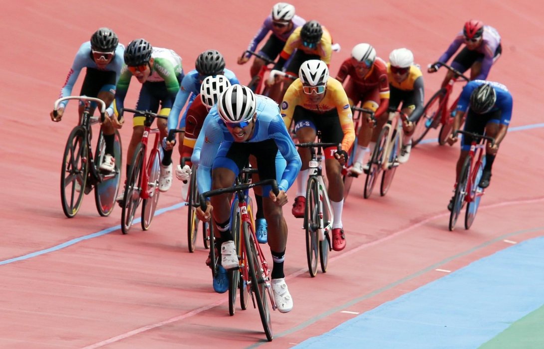 “ประดิษฐ์ ภัทรประสิทธิ์” ประธานพิธีเปิดศึกสองล้อลู่ชิงแชมป์ประเทศไทย สนาม 3“จาย” บินจากสวิสร่วมชิงชัยประเภทคีริน