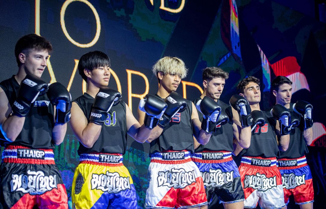 กระหึ่มโลก!! นักบิดโมโตจีพี-นักบิดไทย ทำกิจกรรม Pre-Event สร้างไวรัลใหม่ “โมโตจีพี VS มวยไทย” 