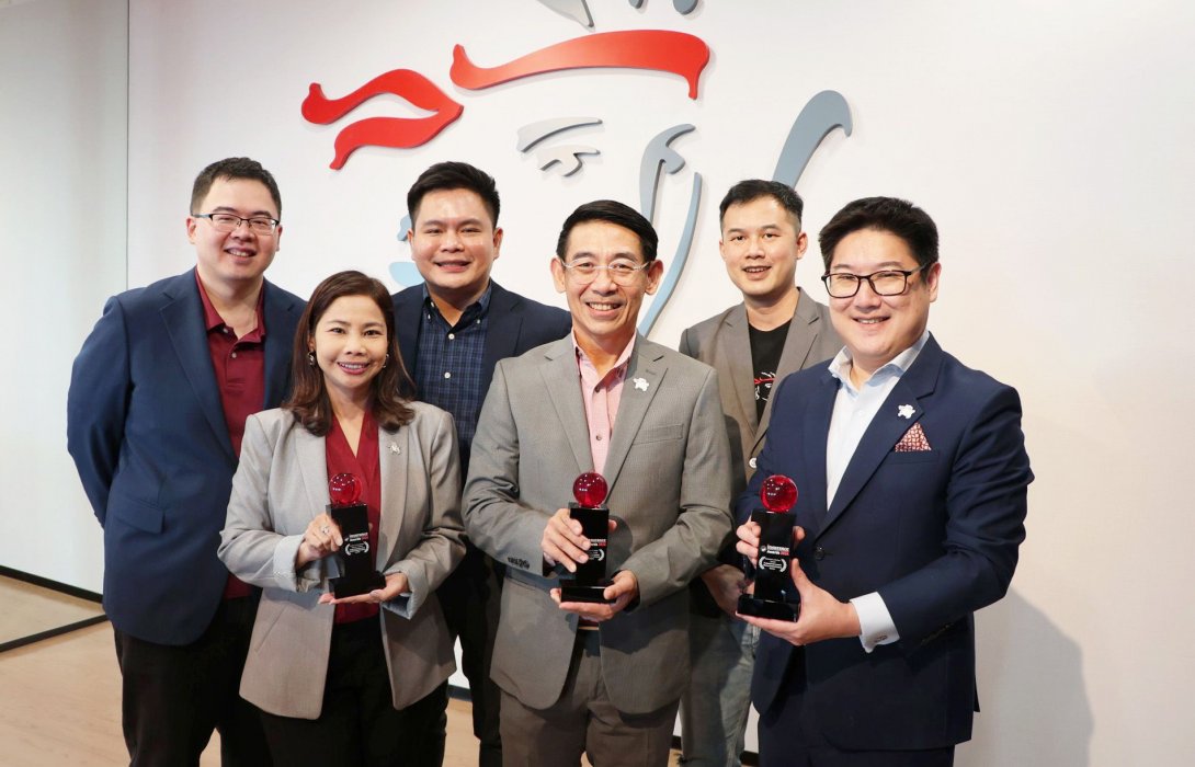 พรูเด็นเชียล ประเทศไทย คว้า 3 รางวัลเกียรติยศ จาก Insurance Asia Awards 2024 ตอกย้ำองค์กรที่มีลูกค้าเป็นเข็มทิศนำทาง พร้อมกับการสร้างสรรค์สังคม