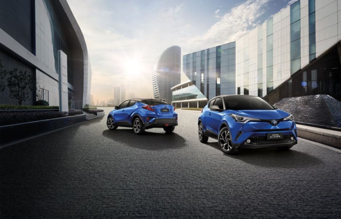 โตโยต้า แนะนำ C-HR รุ่นปรับปรุงใหม่เพิ่มสเปก เติมความโฉบเฉี่ยวด้วย Silver roof 