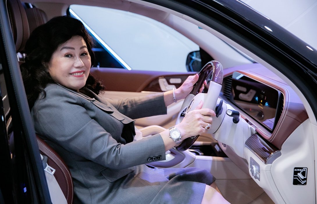 “เบนซ์ บีเคเค กรุ๊ป”เปิดโชว์รูมเมอร์เซเดส-มายบัค สุดเอ็กซ์คลูซีฟ