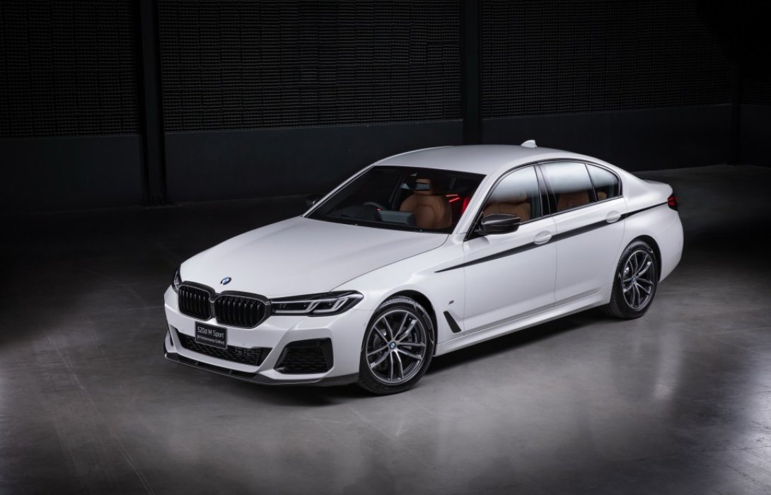 บีเอ็มดับเบิลยู  เผยโฉม BMW 520d M Sport ใหม่ ผสานจิตวิญญาณมอเตอร์สปอร์ตควบคู่ยนตรกรรมหรู