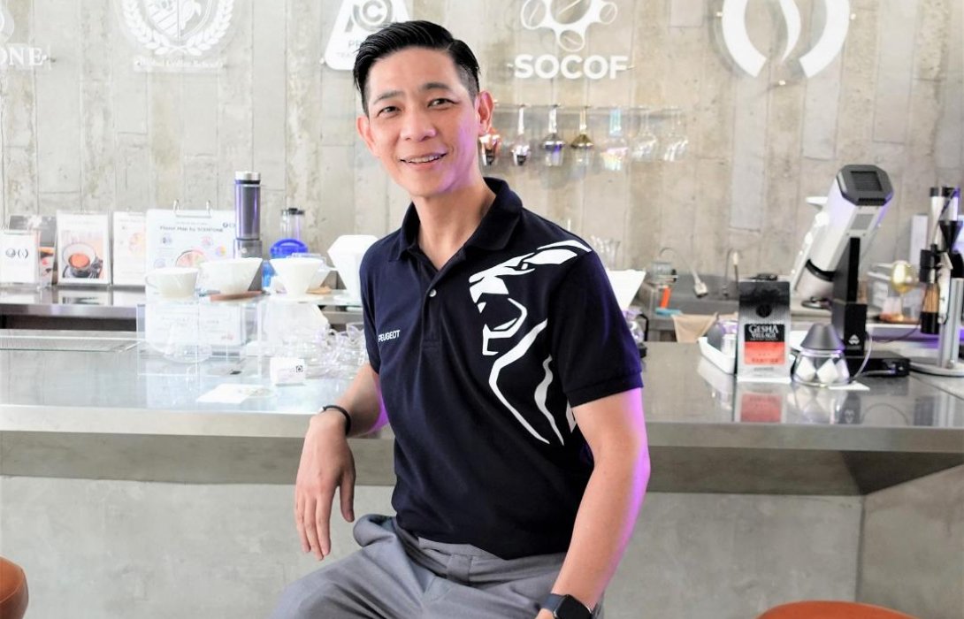  ชาว เปอโยต์ เบิกบาน รับวันสบายๆ สไตล์ ‘รถที่ใช่ กับกาแฟที่ชอบ’ พร้อมทริกดีๆ ขับขี่อย่างมั่นใจ เพื่อความปลอดภัยในฤดูฝน