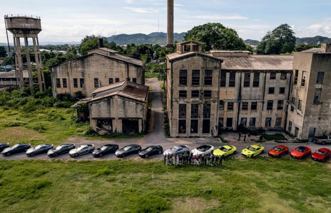 แอสตัน มาร์ติน มอบทุนการศึกษาช่วยเหลือเด็กด้อยโอกาส มูลนิธิเด็ก จ.กาญจนบุรี 