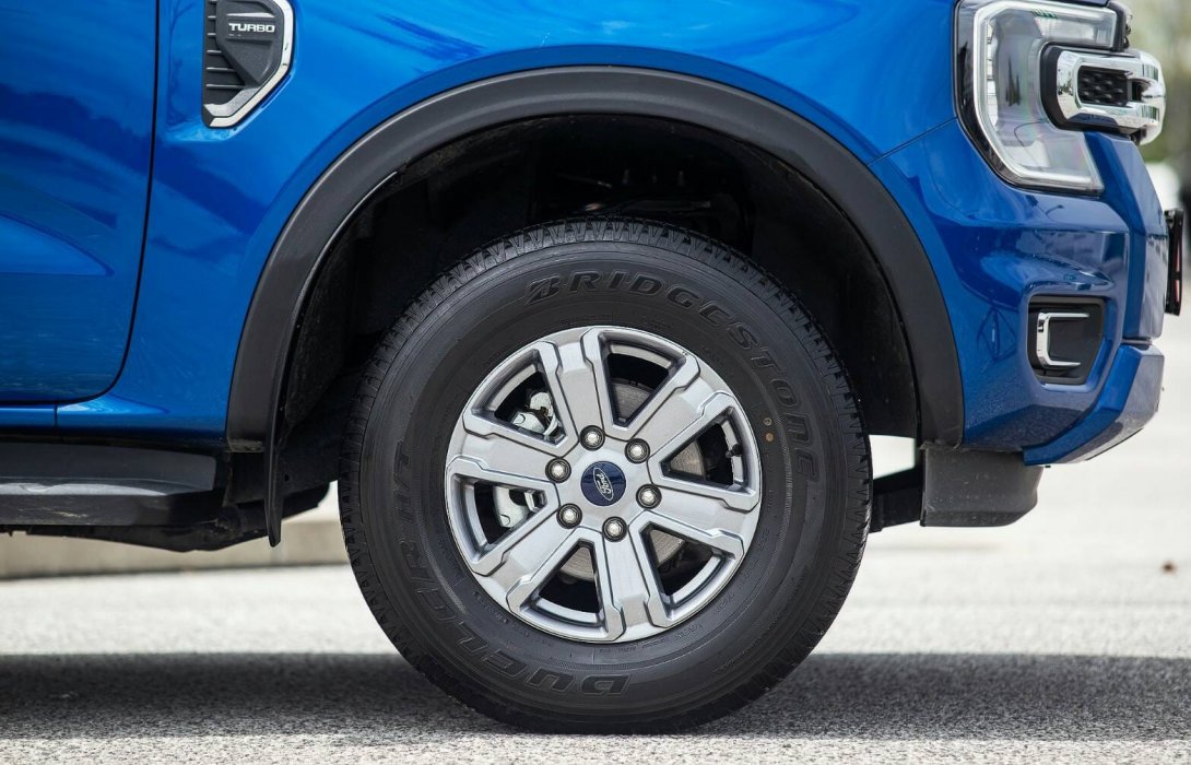 บริดจสโตน เปิดยาง