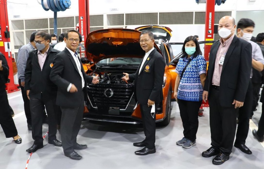 นิสสัน เสริมความรู้เทคโนโลยียานยนต์ไฟฟ้าแก่ คณะอาจารย์ และนักศึกษา จากอาชีวศึกษาภาคกลาง 3