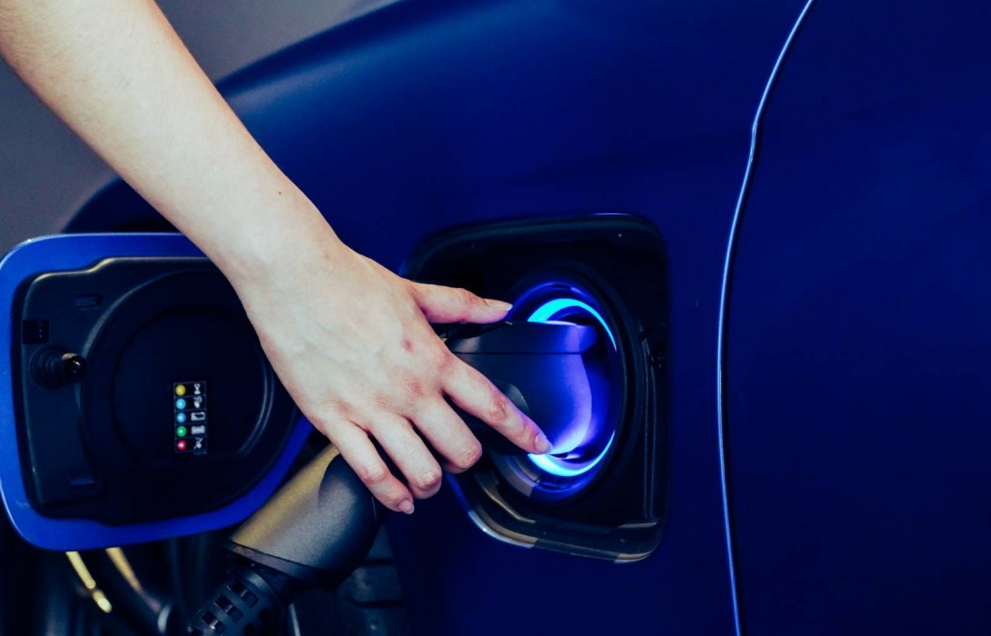 “SHARGE” ชิงธงเบอร์ 1 ตลาด EV Charger ผนึก“เรเว่ ออโตโมทีฟ” ผู้จำหน่าย BYD ติดตั้งจุดชาร์จถึงบ้าน