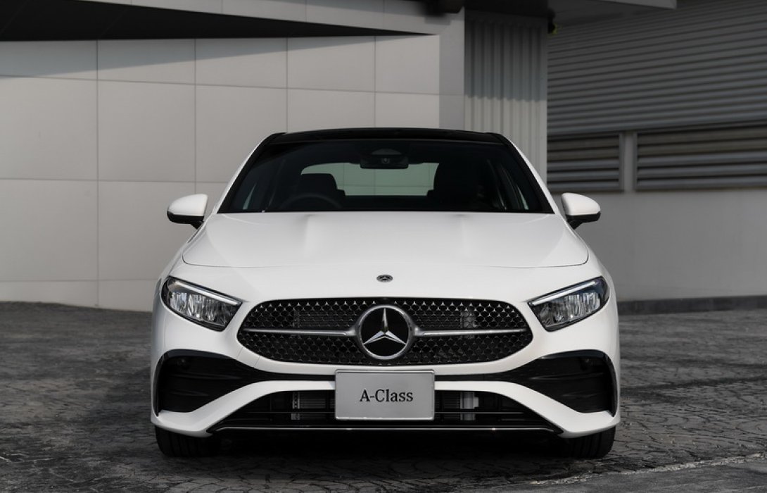 เมอร์เซเดส-เบนซ์ ปรับโฉมซีดานหรูไซส์คอมแพกต์ เปิดตัว The new A-Class โมเดลปี 2023 วางจำหน่ายในรุ่น A 200 AMG Dynamic กับยนตรกรรมที่มอบประสบการณ์การขับขี่ที่เหนือระดับในทุกๆ วัน