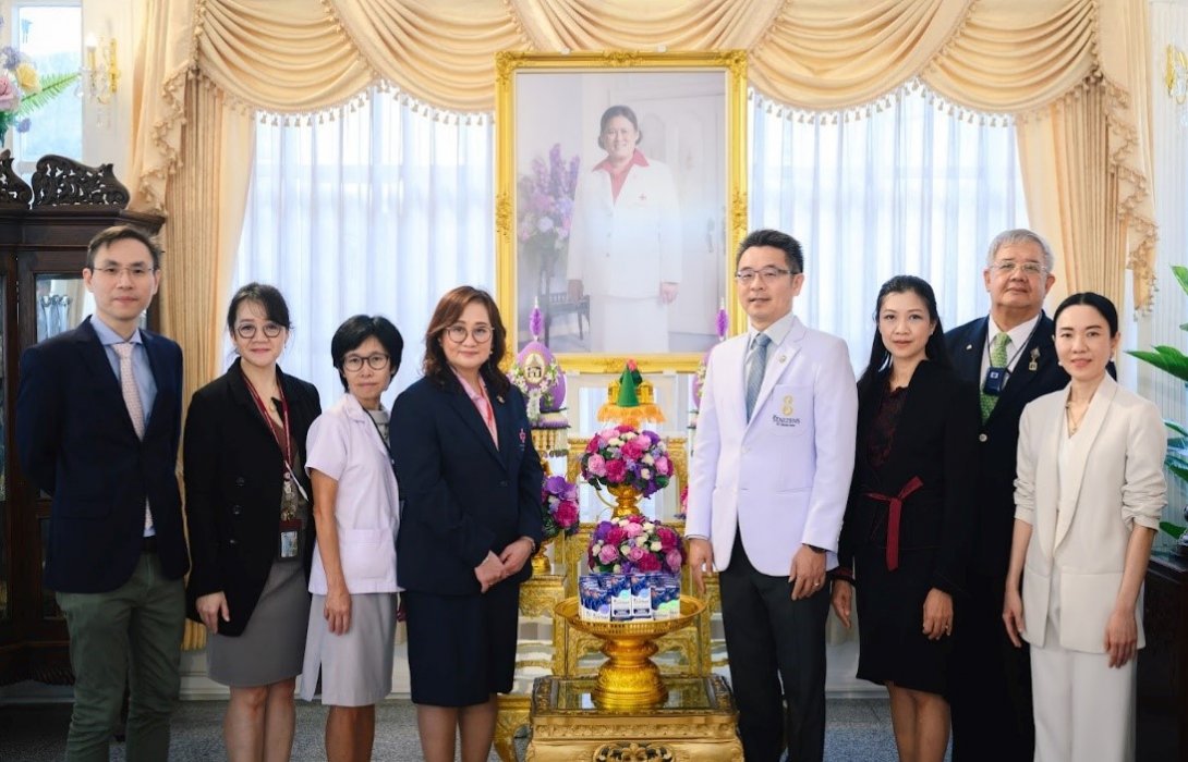 ไฮไบโอไซฯ ทูลเกล้าฯ ถวายสเปร์ยพ่นจมูกยับยั้งเชื้อโควิด-19 ทางกายภาพ