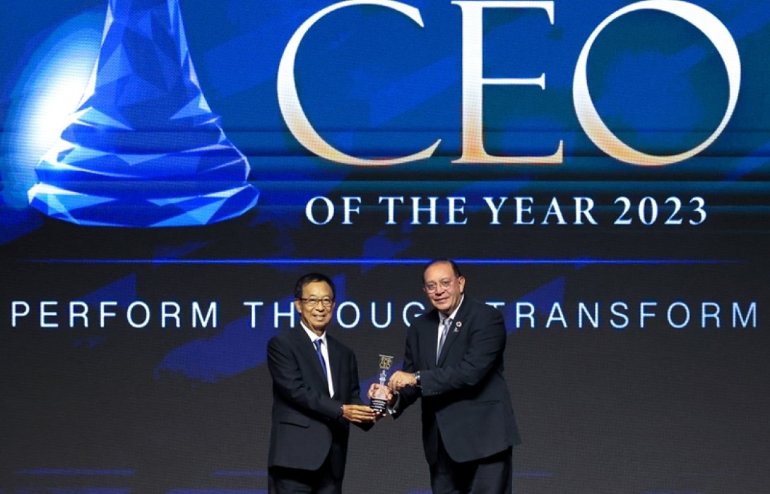 ซีอีโอ ปตท.สผ. รับรางวัล Thailand Top CEO of the Year 2023