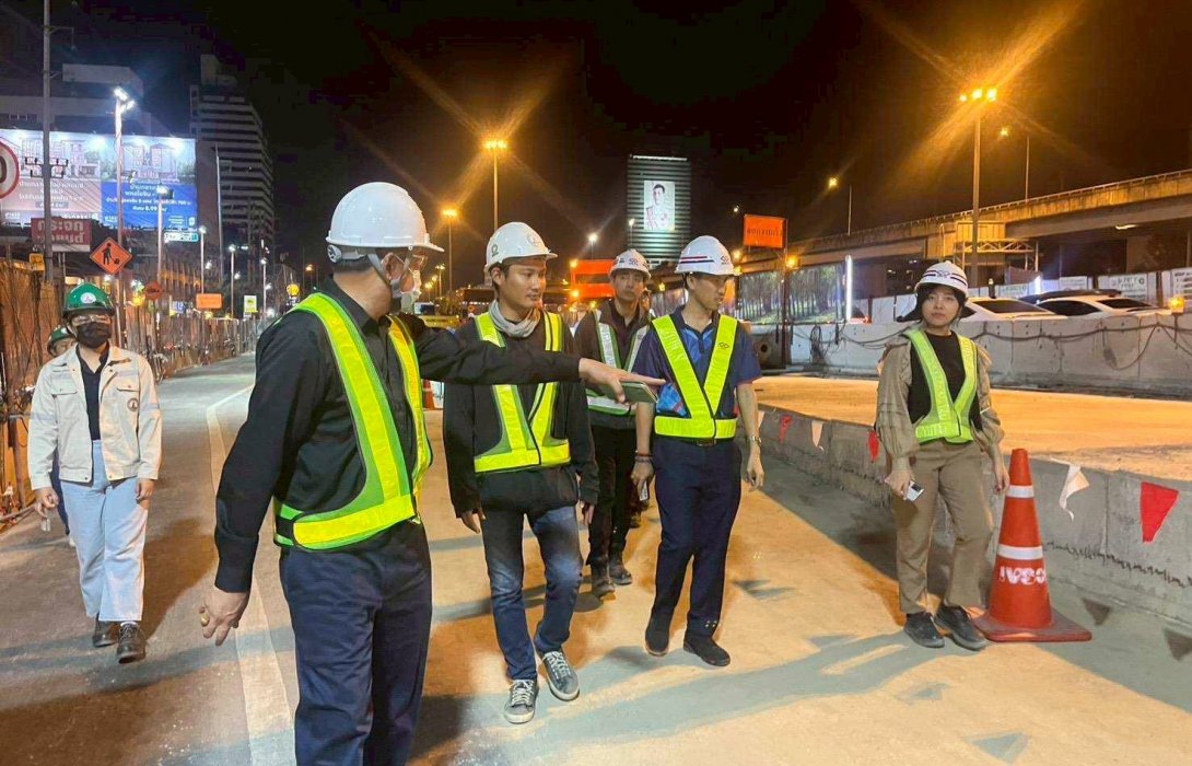 รฟม. ลงพื้นที่ต่อเนื่อง ตรวจเข้มการดำเนินงานด้านความปลอดภัยในการก่อสร้าง ช่วงเวลากลางคืน (Night Audit) โครงการรถไฟฟ้าสายสีส้มฯ  