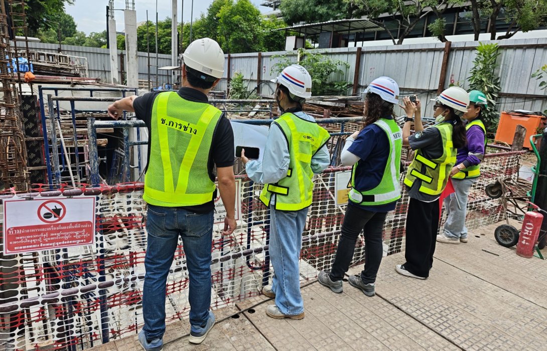 รฟม. ลงพื้นที่ตรวจสอบการดำเนินงานลดผลกระทบด้านสิ่งแวดล้อมในช่วงเวลากลางวัน การก่อสร้างโครงการรถไฟฟ้าสายสีม่วง ช่วงเตาปูน - ราษฎร์บูรณะ (วงแหวนกาญจนาภิเษก)
