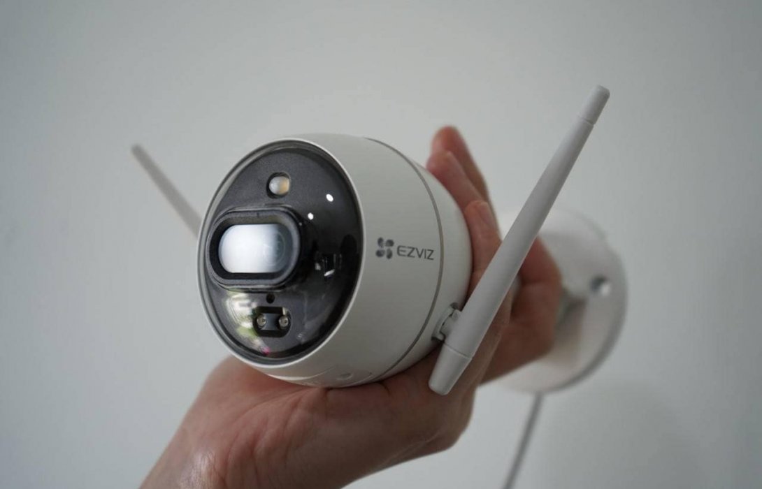 ส่องกล้องวงจรปิด EZVIZ รุ่น C3X มาแบบเลนส์คู่ ตัวเลือกผู้ช่วยเฝ้าบ้านยุค “ดิจิทัล” 