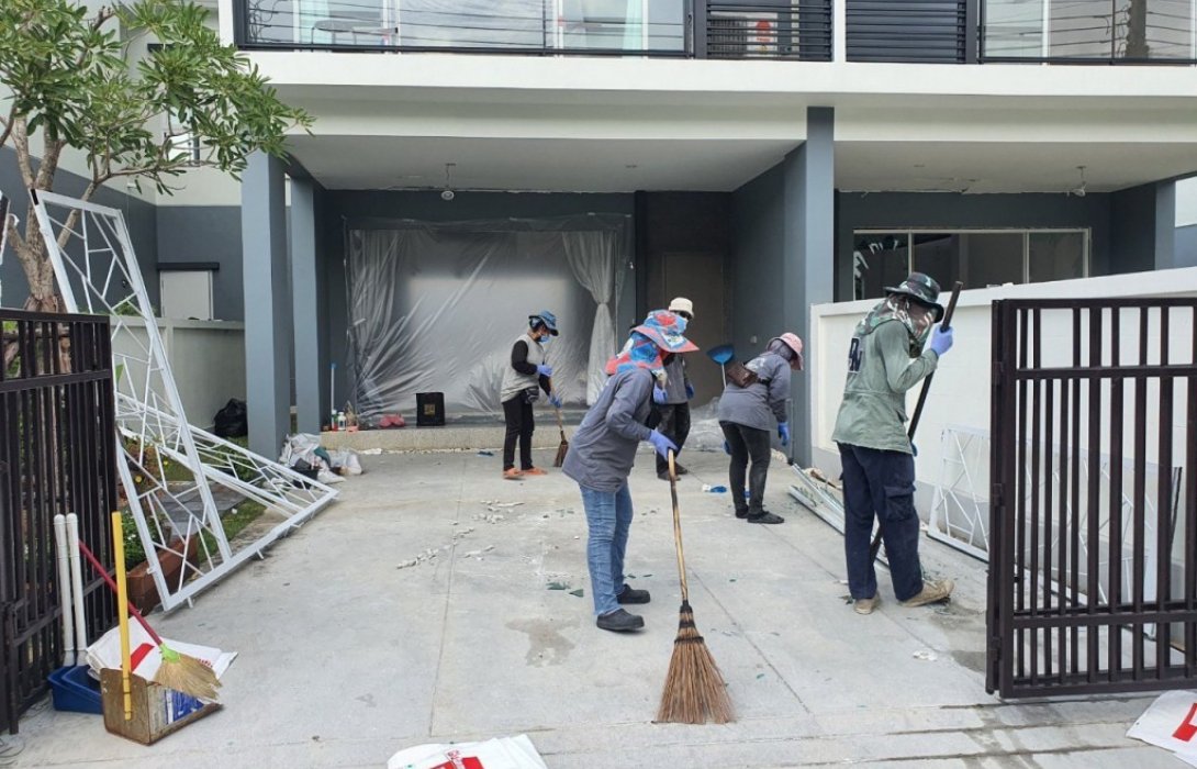 ศุภาลัย นำทีมพนักงานกว่า 300 ชีวิต เร่งสำรวจความเสียหาย ช่วยเหลือลูกค้าย่านกิ่งแก้ว